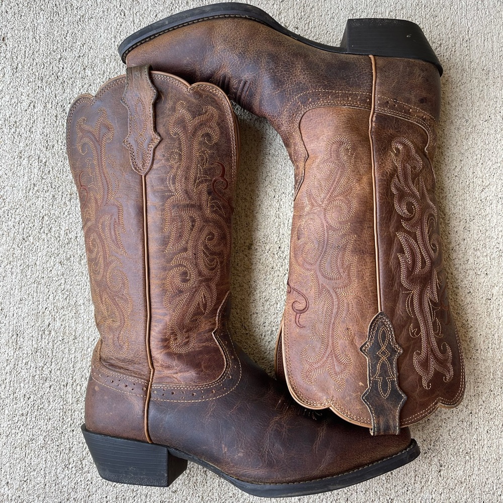 Justin Cowboy Boots